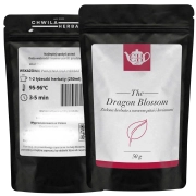 Czarny doypack dwustronny z data ważności, instrukcją parzenia oraz składem zielonej herbaty liściastej sencha