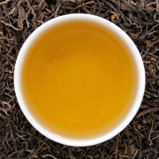 napar z czerwonej herbaty raw pu erh