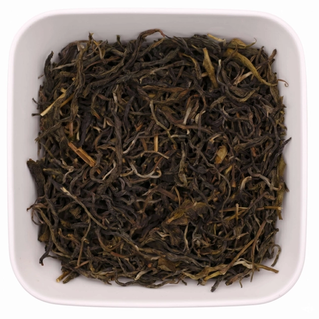 liście czerwonej herbaty liściastej pu erh