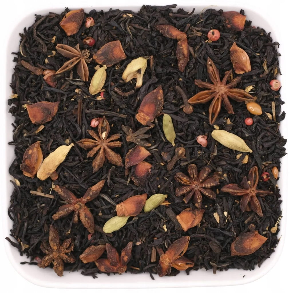 Czarna zimowa herbata liściasta z cynamonem, imbirem i goździkiem 50 g - Piernikowa Nuta