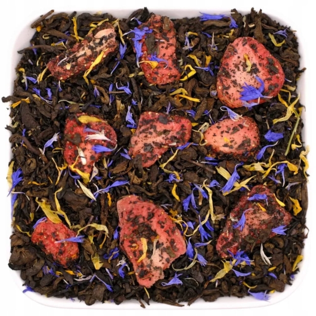 Czerwona herbata Pu-Erh z truskawką, kwiatami bławatka i nagietka 50 g - Earth & Berry