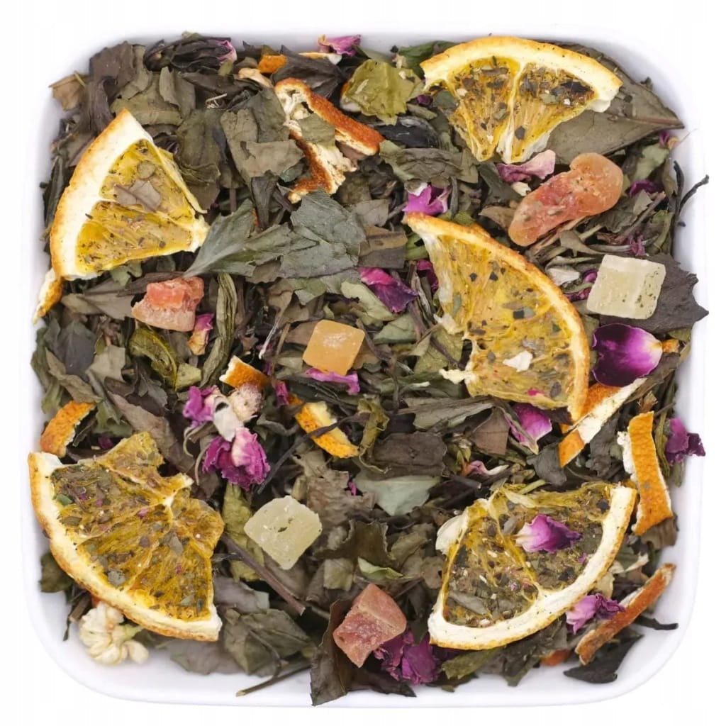 Biała herbata z owocami ananasa, papai, skórką pomarańczy, jaśminem i różą 50 g - Champagne Fruits