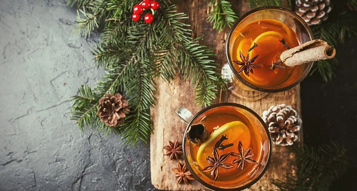 Herbaty Zimowe – Ciepło i Smak w Chłodne Dni